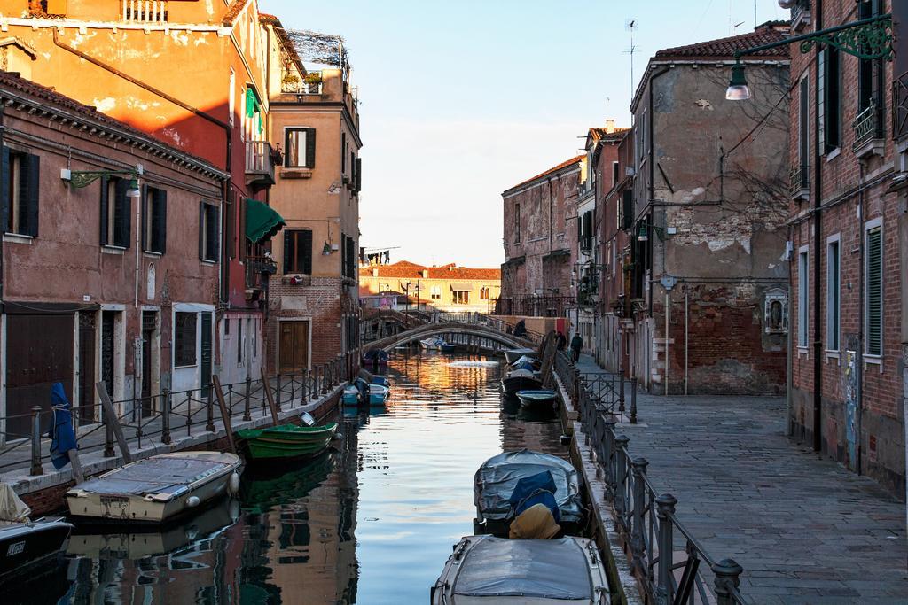 Апартаменты Venezia Biennale Bianco & Rosso Экстерьер фото